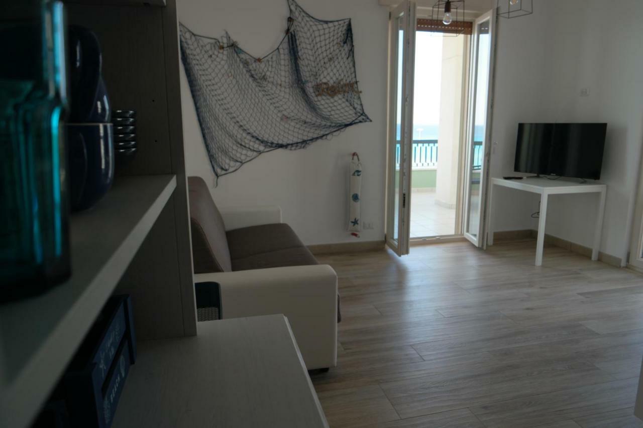 Attico Galilei Fronte Mare By Salentoville Gallipoli Εξωτερικό φωτογραφία